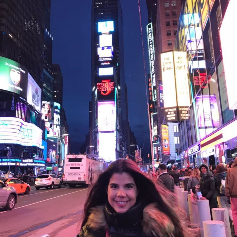 Meet your Posher, Ana maría